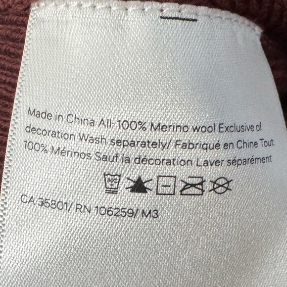 Lululemon Sit In Lotus Sweater Size Medium - Picture 4 of 5